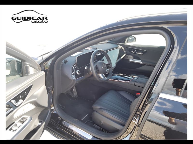 GuidiCar - Mercedes Classe E 2024 E SW 220 d AMG Line Premium Plus auto Usato