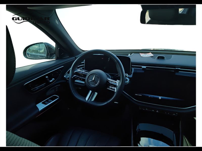 GuidiCar - Mercedes Classe E 2024 E SW 220 d AMG Line Premium Plus auto Usato