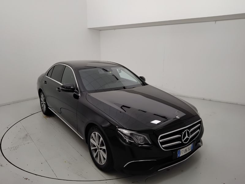 GuidiCar - Mercedes Classe E 2019 E 220 d Business Sport 4matic auto Usato