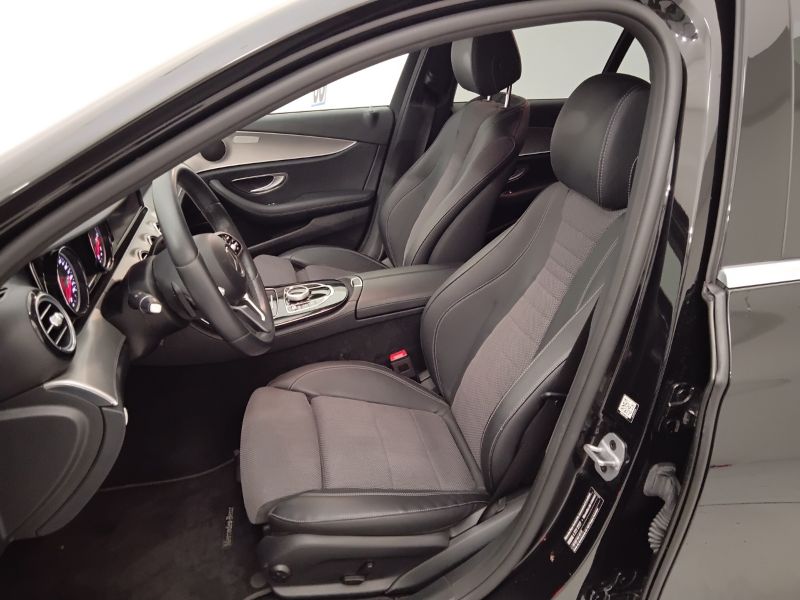 GuidiCar - Mercedes Classe E 2019 E 220 d Business Sport 4matic auto Usato