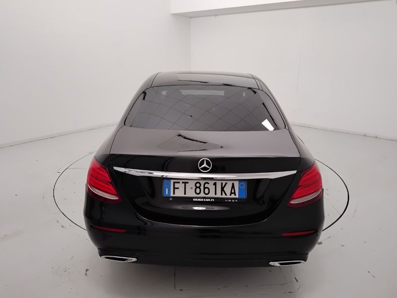 GuidiCar - Mercedes Classe E 2019 E 220 d Business Sport 4matic auto Usato