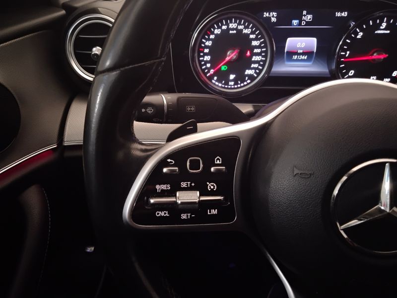 GuidiCar - Mercedes Classe E 2019 E 220 d Business Sport 4matic auto Usato