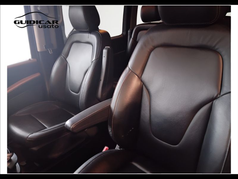 GuidiCar - Mercedes Classe V - Viano 2014 V 250 d (cdi BT) Sport L auto Usato