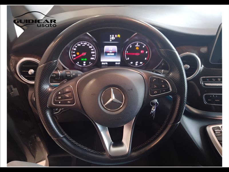 GuidiCar - Mercedes Classe V - Viano 2014 V 250 d (cdi BT) Sport L auto Usato