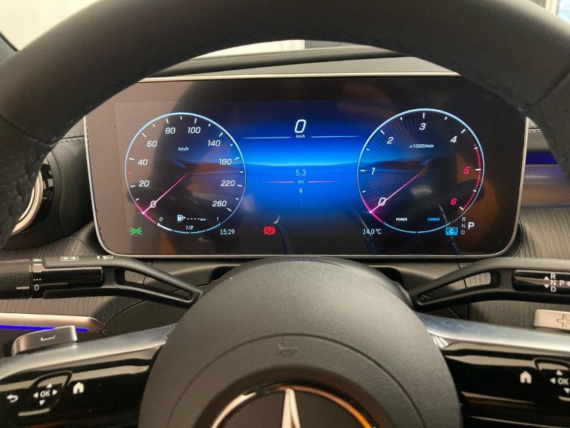 GuidiCar - MERCEDES BENZ CLE Coupè 1 CLE 220 d Coup AMG Line PREMIUM Nuovo