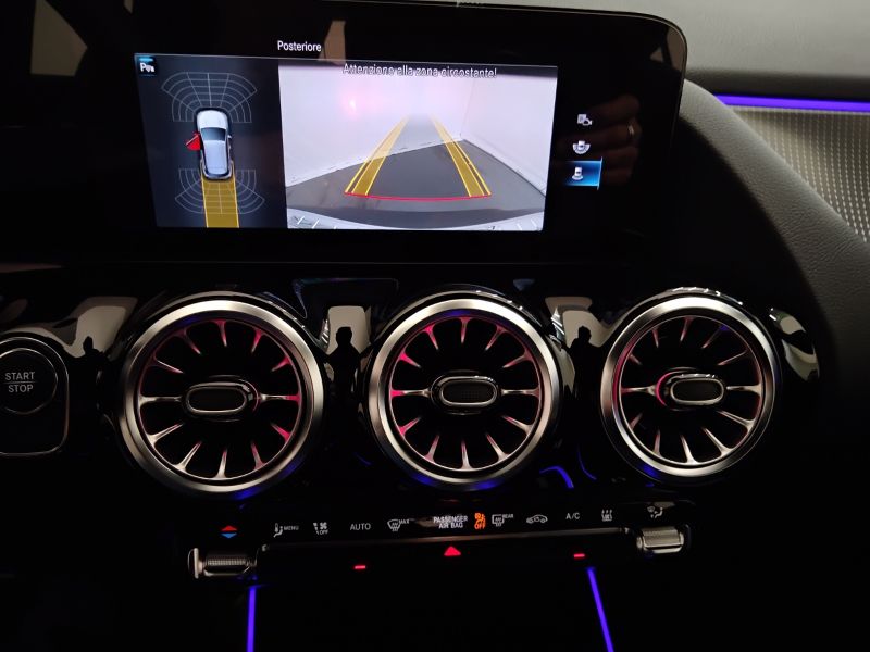 GuidiCar - Mercedes EQA 2023 EQA 350 Sport Pro 4matic Aziendale