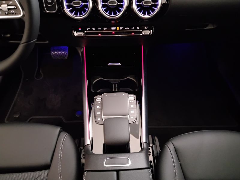 GuidiCar - Mercedes EQA 2023 EQA 350 Sport Pro 4matic Aziendale