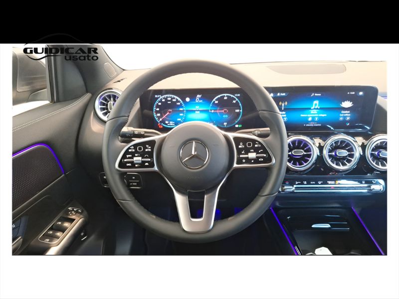 GuidiCar - Mercedes EQA 2023 EQA 350 Sport Pro 4matic Aziendale