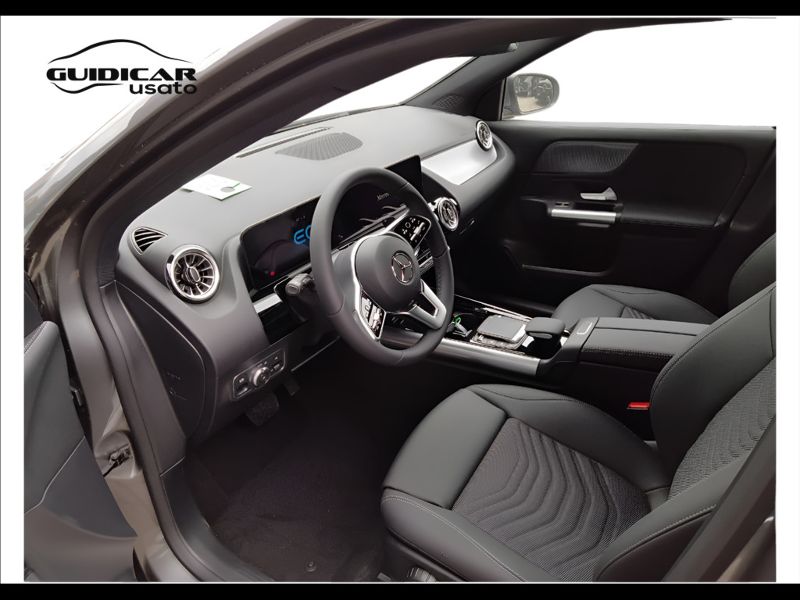 GuidiCar - Mercedes EQA 2023 EQA 350 Sport Pro 4matic Aziendale