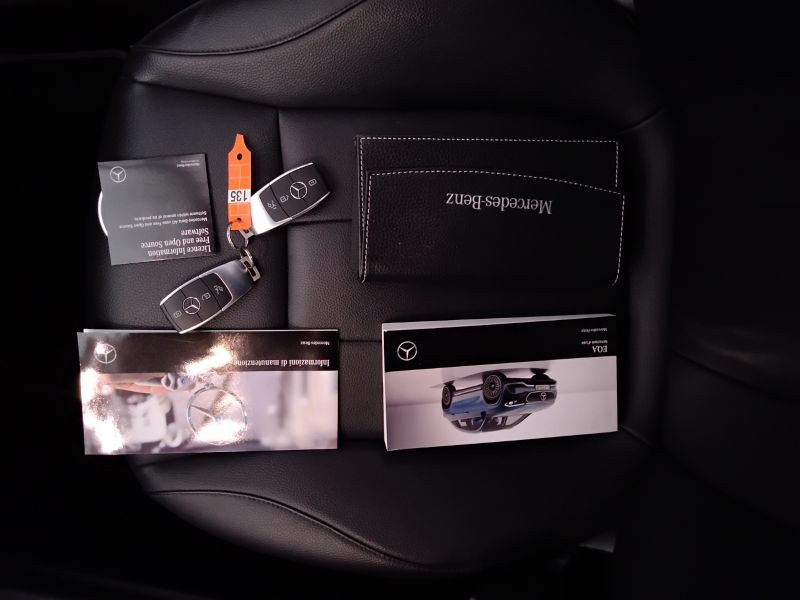 GuidiCar - Mercedes EQA 2022 EQA 250 Sport Plus Usato