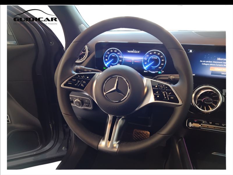 GuidiCar - MERCEDES BENZ EQA 1 EQA 250+ Street Edition Nuovo