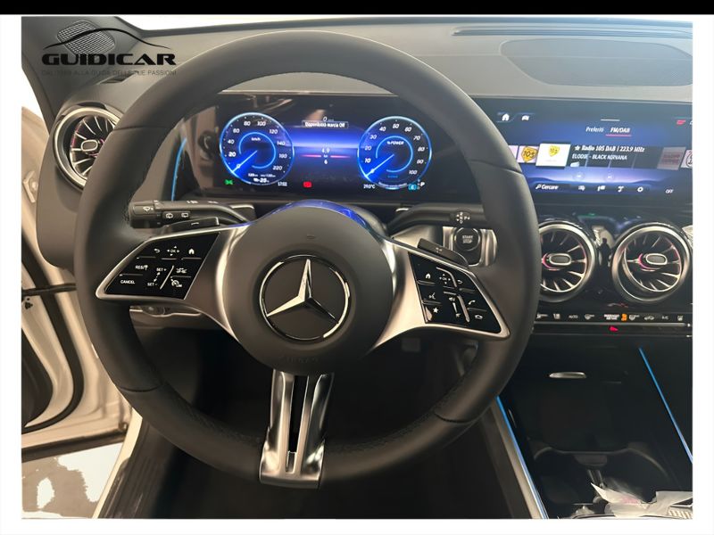 GuidiCar - MERCEDES BENZ EQB 1 EQB 250+ SPORT Nuovo