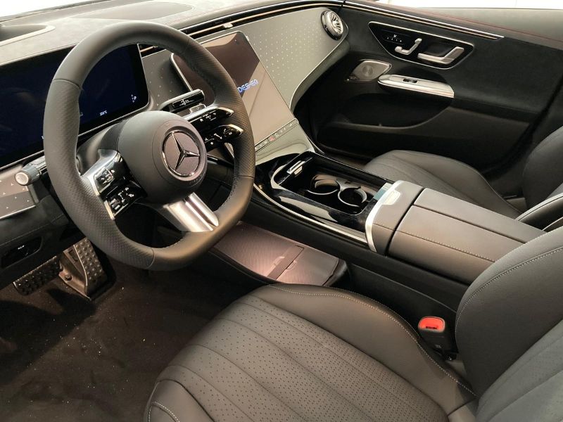 GuidiCar - MERCEDES BENZ EQE EQE 300