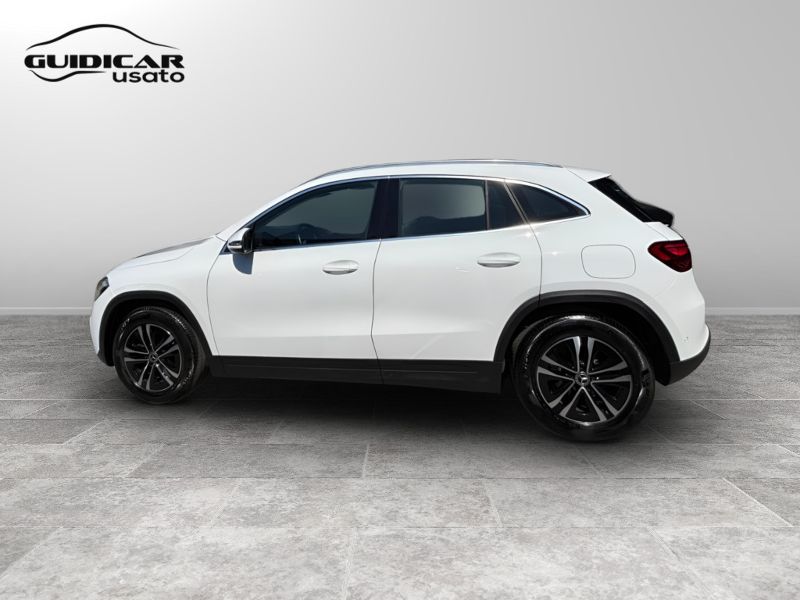 GuidiCar - Mercedes GLA 2024 GLA 180 d Advanced auto Usato