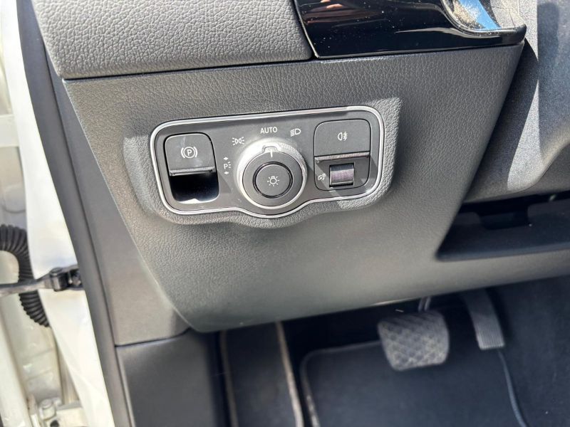 GuidiCar - Mercedes GLA 2024 GLA 180 d Advanced auto Usato
