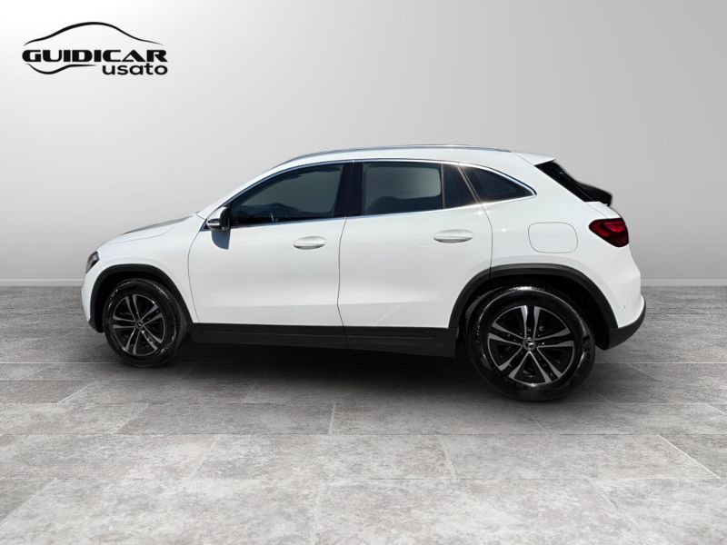 GuidiCar - Mercedes GLA 2024 GLA 180 d Advanced auto Usato