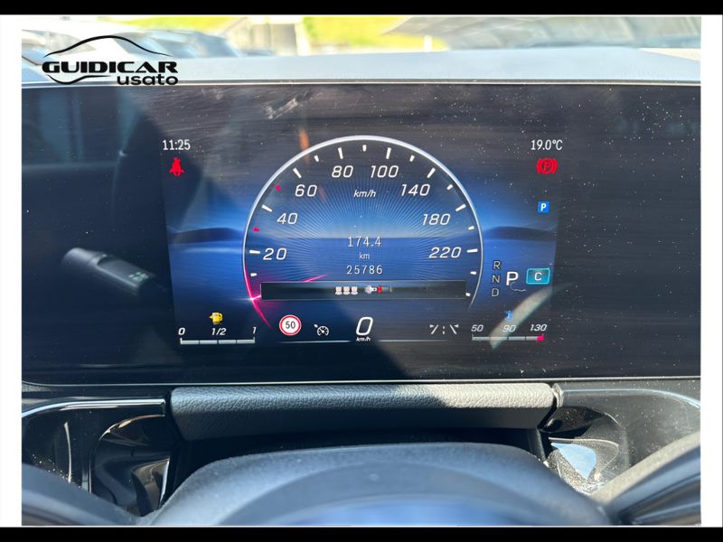 GuidiCar - Mercedes GLA 2024 GLA 180 d Advanced auto Usato