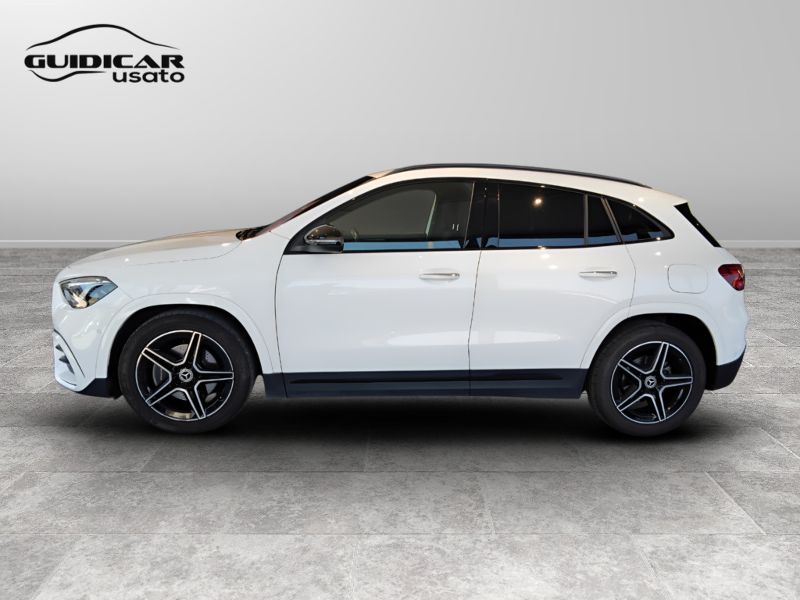 GuidiCar - Mercedes GLA 2023 GLA 200 d AMG Line Advanced Plus 4matic auto Usato