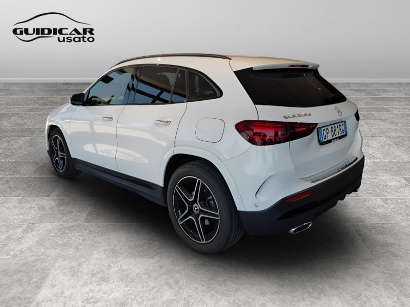 GuidiCar - Mercedes GLA 2023 GLA 200 d AMG Line Advanced Plus 4matic auto Usato