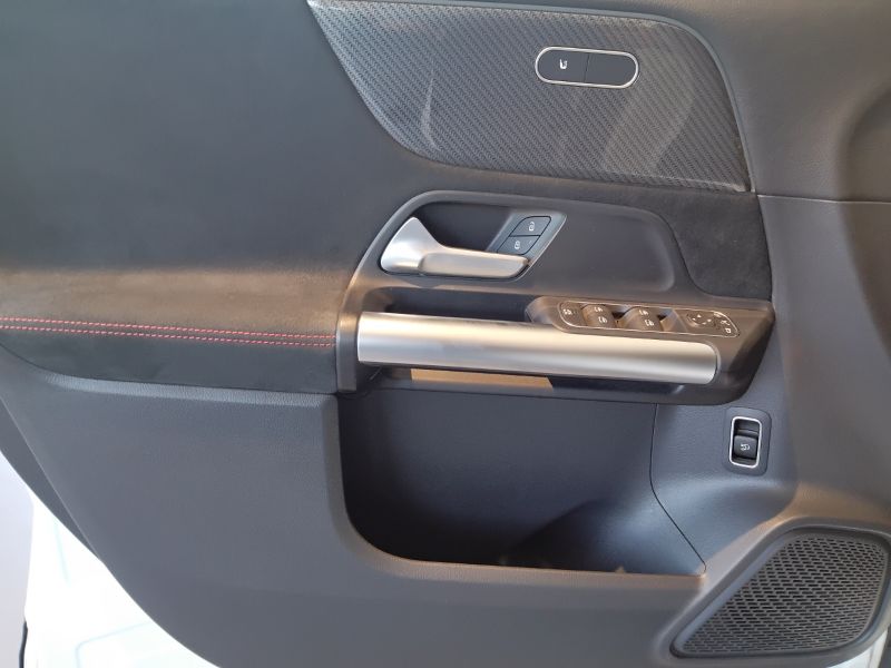 GuidiCar - Mercedes GLA 2023 GLA 200 d AMG Line Advanced Plus 4matic auto Usato