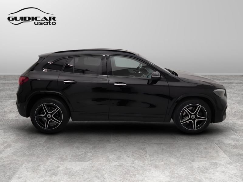 GuidiCar - Mercedes GLA 2023 GLA 200 d AMG Line Advanced Plus 4matic auto Usato