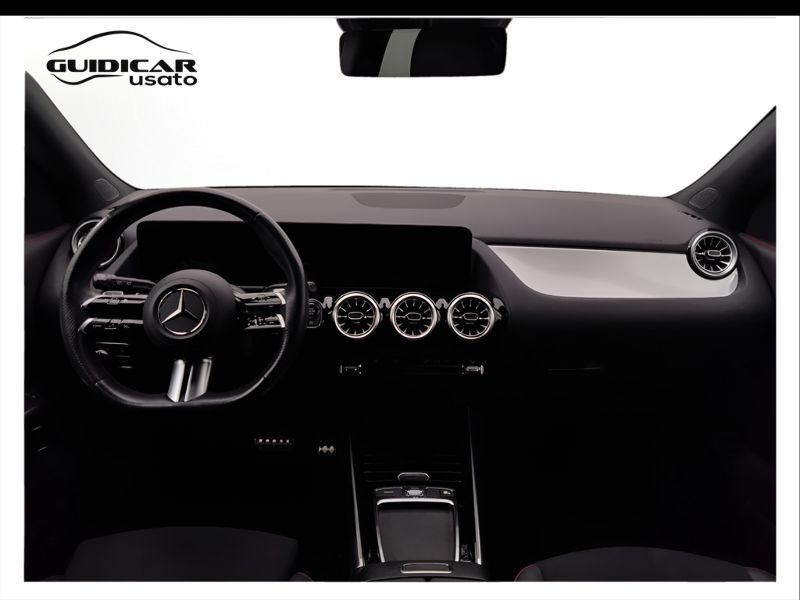 GuidiCar - Mercedes GLA 2023 GLA 200 d AMG Line Advanced Plus 4matic auto Usato