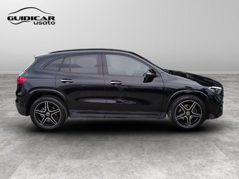 GuidiCar - Mercedes GLA 2024 GLA 200 d AMG Line Advanced Plus 4matic auto Usato