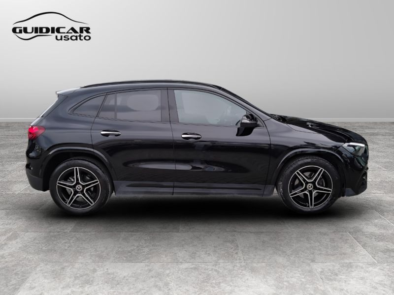 GuidiCar - Mercedes GLA 2024 GLA 200 d AMG Line Advanced Plus 4matic auto Usato