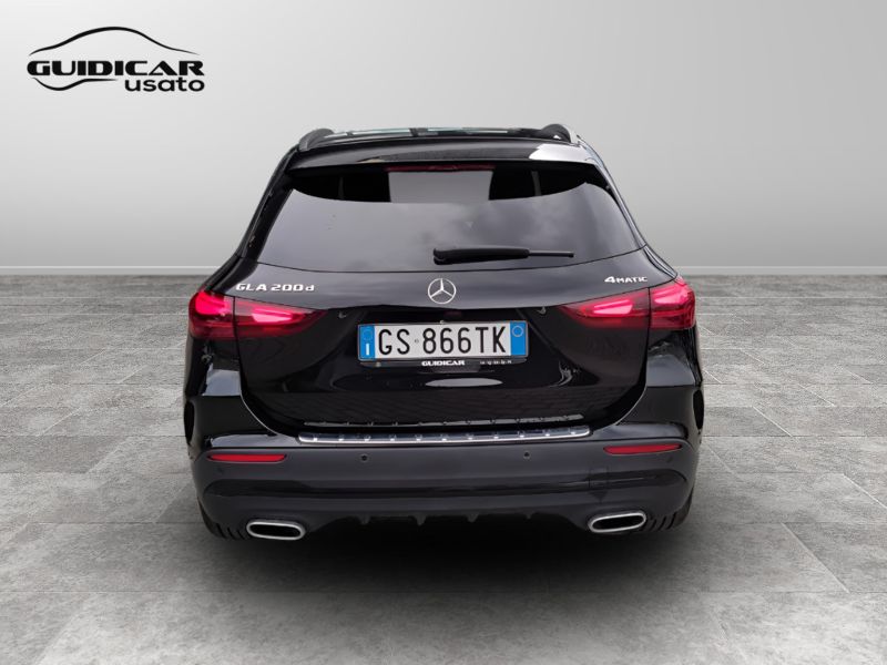 GuidiCar - Mercedes GLA 2024 GLA 200 d AMG Line Advanced Plus 4matic auto Usato