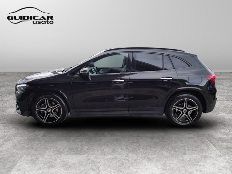 GuidiCar - Mercedes GLA 2024 GLA 200 d AMG Line Advanced Plus 4matic auto Usato