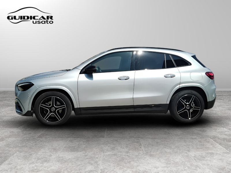 GuidiCar - Mercedes GLA 2024 GLA 200 d AMG Line Advanced Plus auto Usato