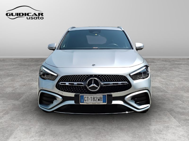 GuidiCar - Mercedes GLA 2024 GLA 200 d AMG Line Advanced Plus auto Usato