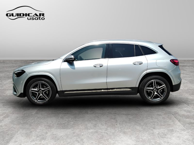 GuidiCar - Mercedes GLA 2024 GLA 200 d AMG Line Advanced Plus auto Usato