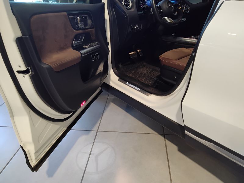 GuidiCar - Mercedes GLA 2023 GLA 250 e phev AMG Line Premium Plus auto Usato