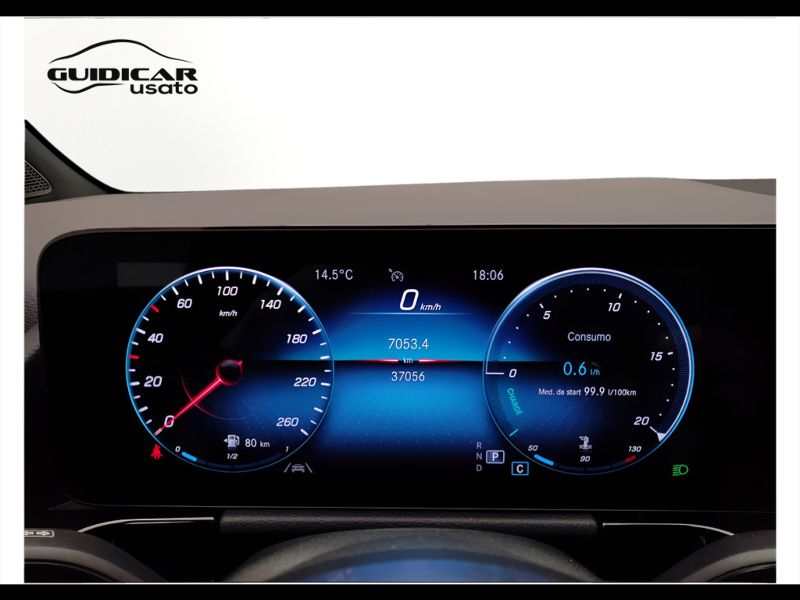 GuidiCar - Mercedes GLA 2022 GLA 180 d Premium auto Usato
