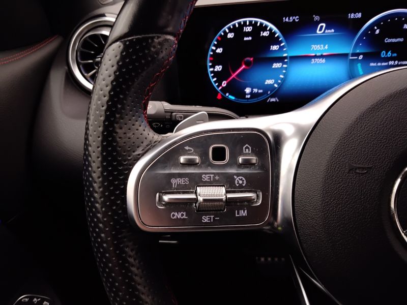 GuidiCar - Mercedes GLA 2022 GLA 180 d Premium auto Usato