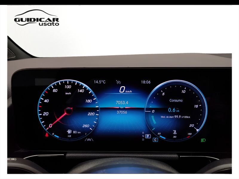 GuidiCar - Mercedes GLA 2022 GLA 180 d Premium auto Usato