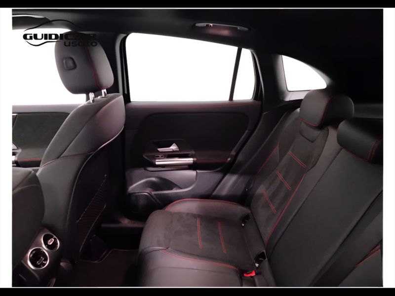GuidiCar - Mercedes GLA 2022 GLA 180 d Premium auto Usato