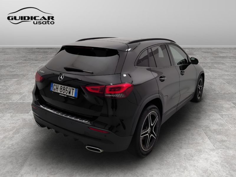 GuidiCar - Mercedes GLA 2022 GLA 180 d Premium auto Usato