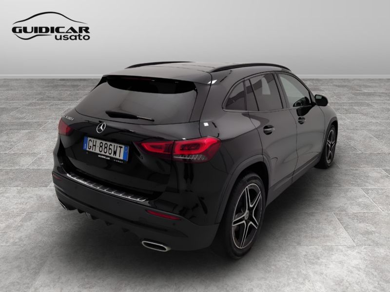GuidiCar - Mercedes GLA 2022 GLA 180 d Premium auto Usato