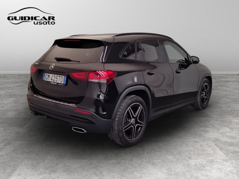 GuidiCar - Mercedes GLA 2023 GLA 180 d Premium auto Usato