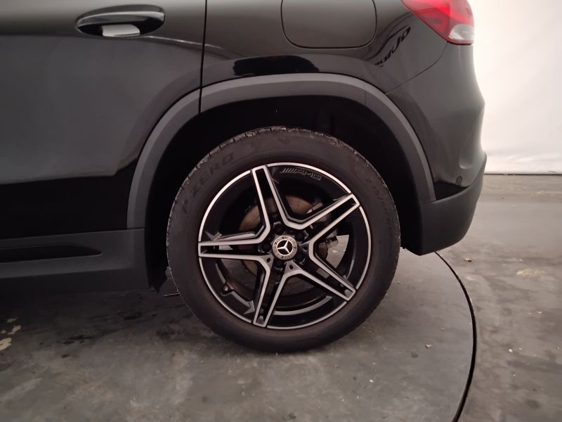 GuidiCar - Mercedes GLA 2023 GLA 180 d Premium auto Usato