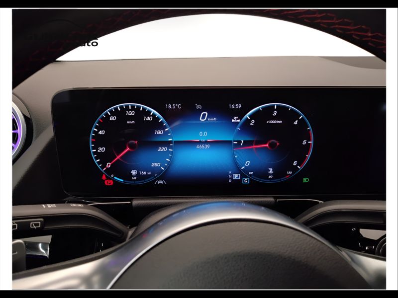 GuidiCar - Mercedes GLA 2023 GLA 180 d Premium auto Usato
