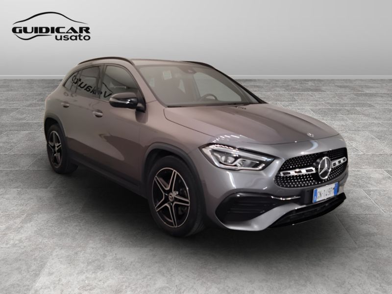 GuidiCar - Mercedes GLA 2023 GLA 180 d Premium auto Usato