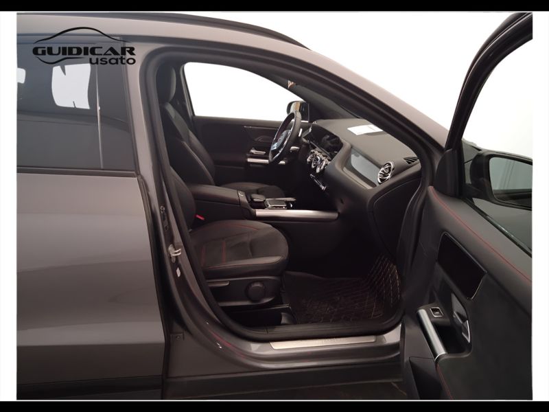 GuidiCar - Mercedes GLA 2023 GLA 180 d Premium auto Usato