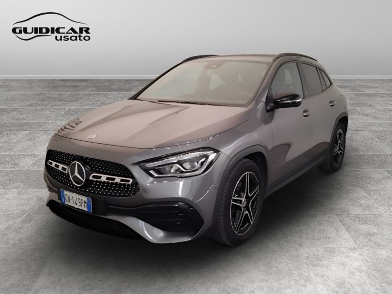 GuidiCar - Mercedes GLA 2023 GLA 180 d Premium auto Usato