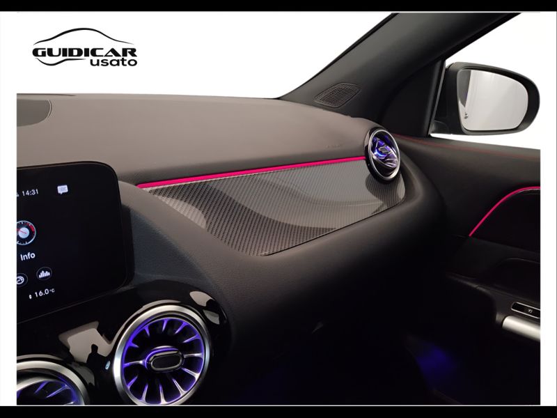 GuidiCar - Mercedes GLA 2023 GLA 180 d Premium auto Usato
