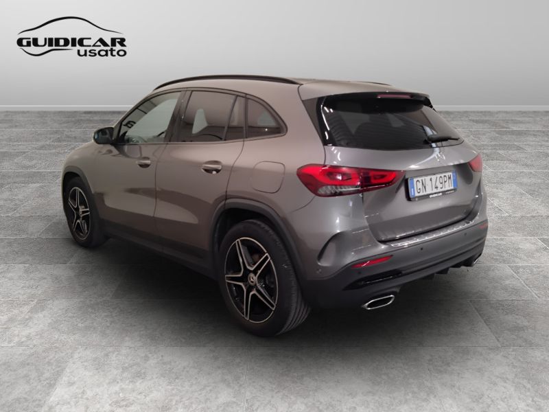 GuidiCar - Mercedes GLA 2023 GLA 180 d Premium auto Usato