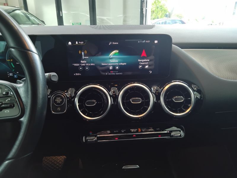 GuidiCar - Mercedes GLA 2021 GLA 180 d Sport auto Usato