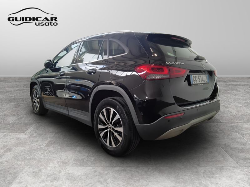 GuidiCar - Mercedes GLA 2021 GLA 180 d Sport auto Usato